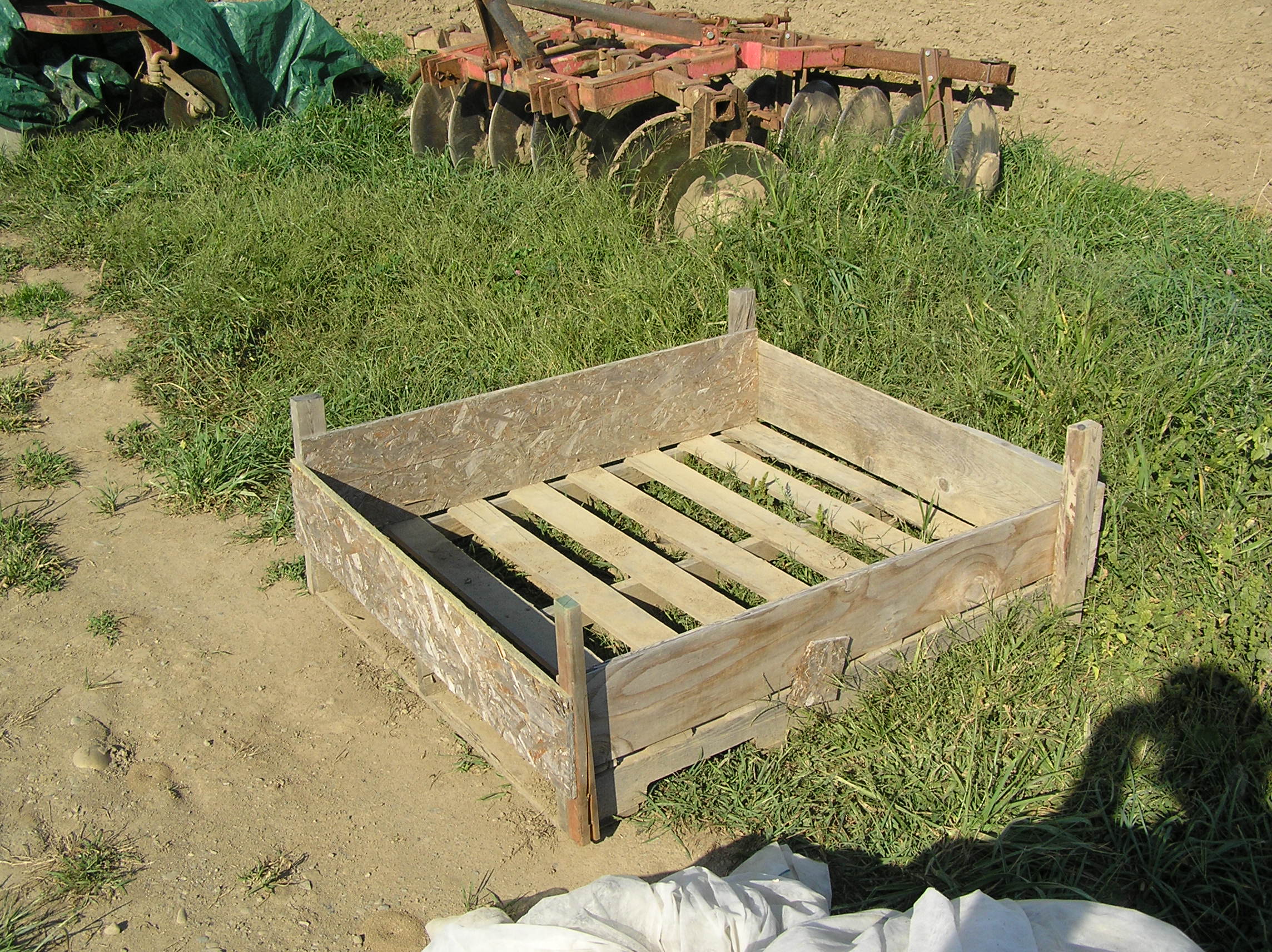 Farmbuilt bins and racks help harvest
